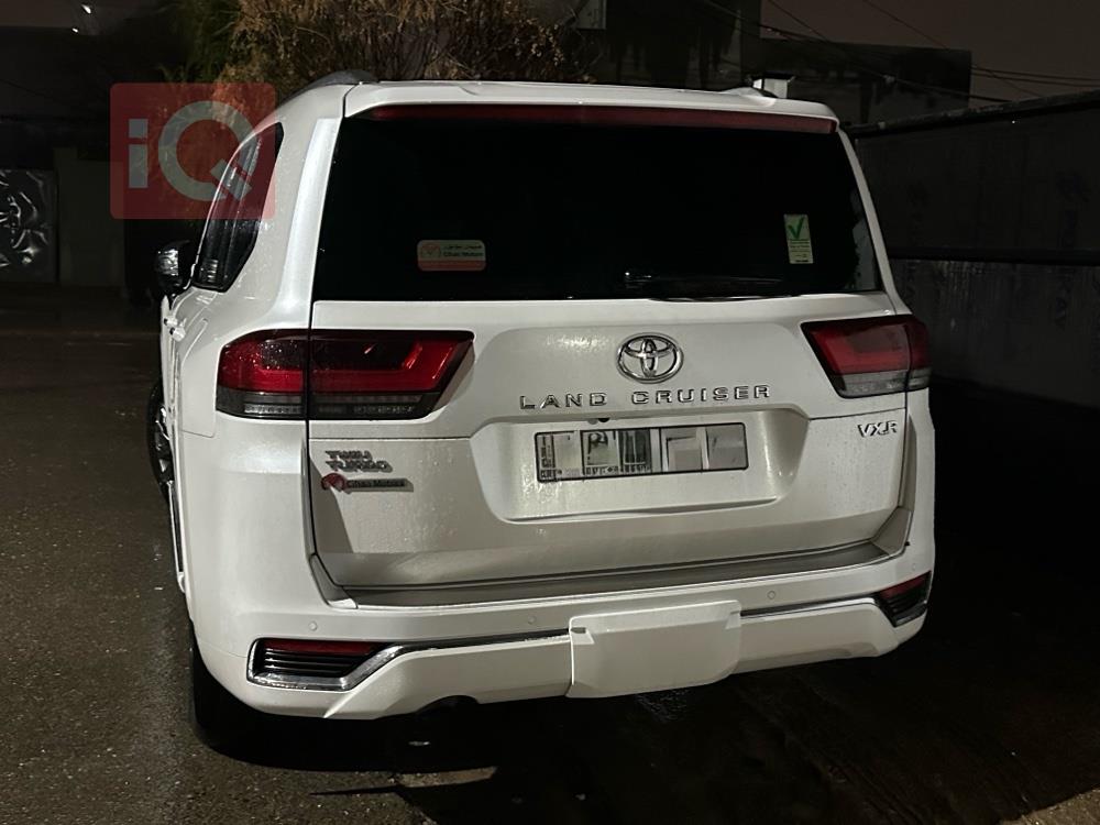 تويوتا لاندكروزر